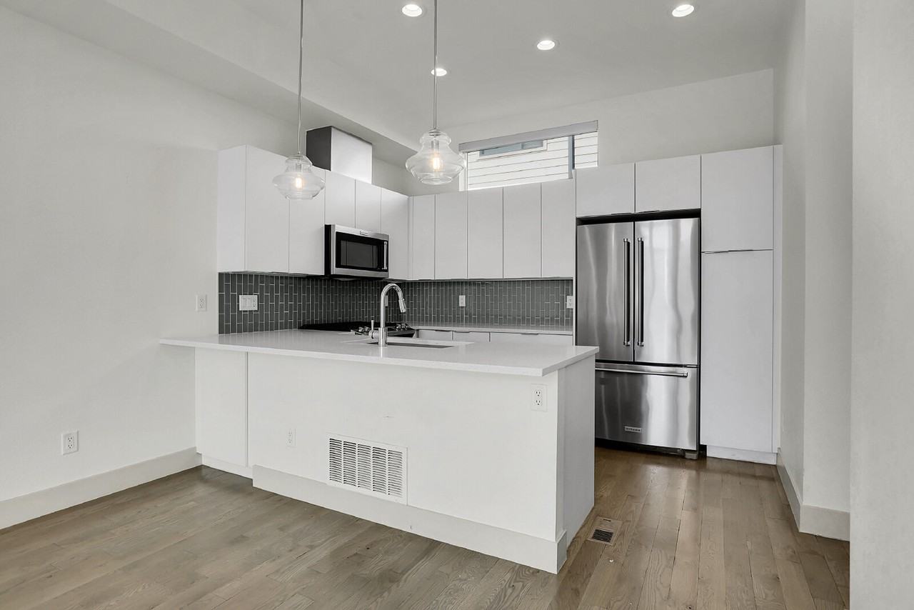 1463 30th Street - Photo 5 of 50