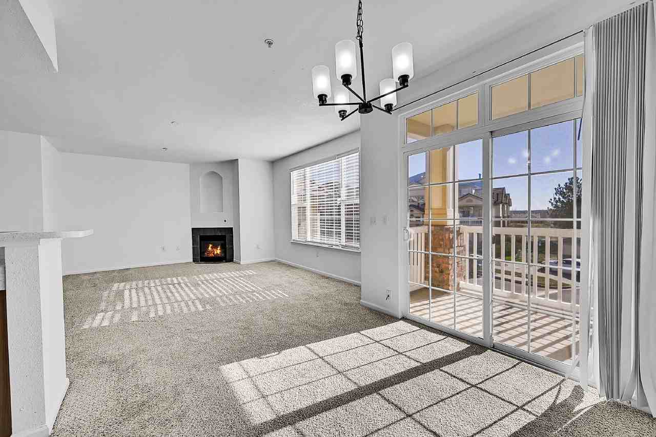 5703 N Gibralter Way #201 - Photo 7 of 39