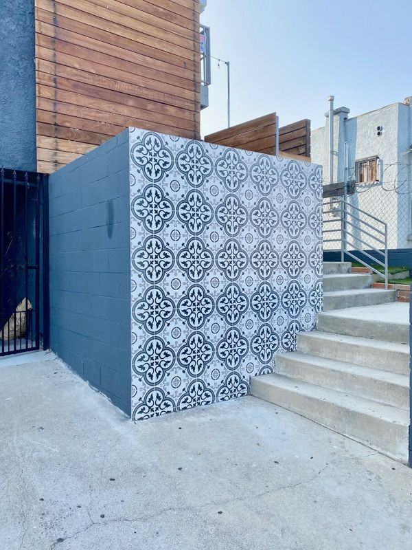 1217 N Virgil Ave ##7 - Photo 3 of 19