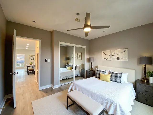 1217 N Virgil Ave ##7 - Photo 7 of 19