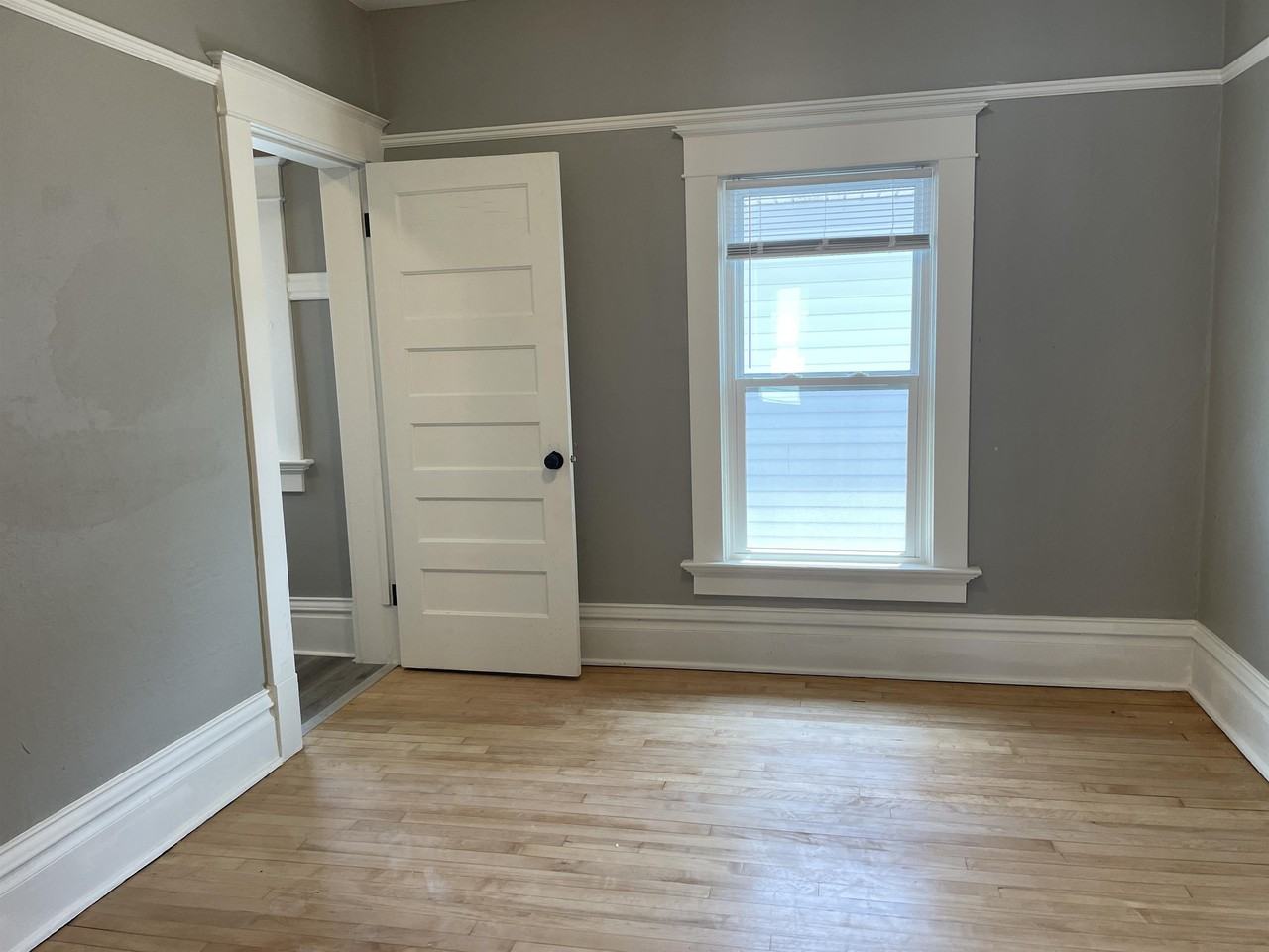 312 Broad St #A - Photo 7 of 16