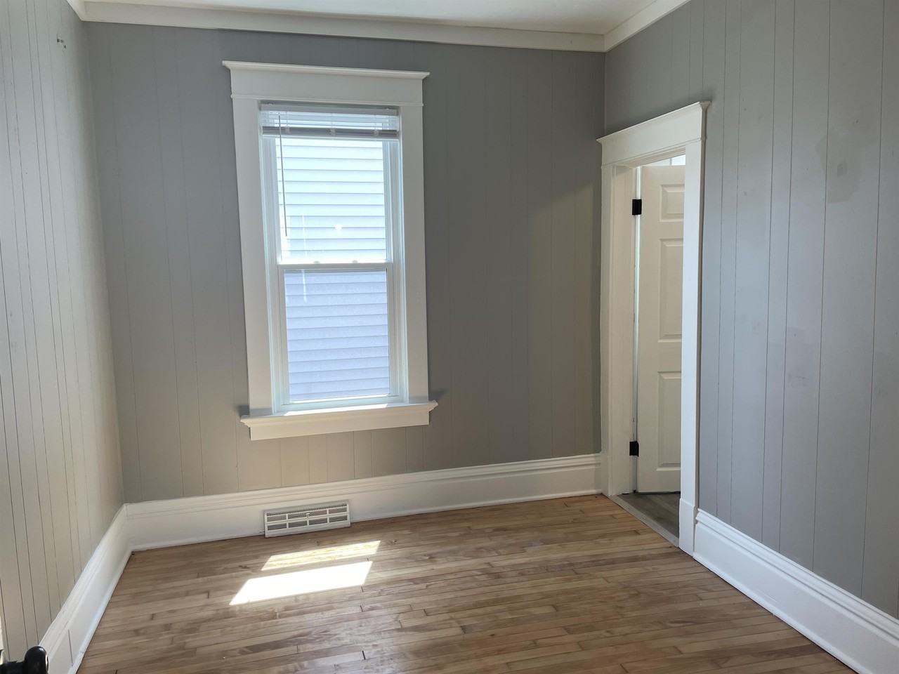 312 Broad St #A - Photo 2 of 16