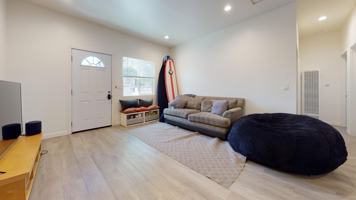 featured image of 5126 Ewing St