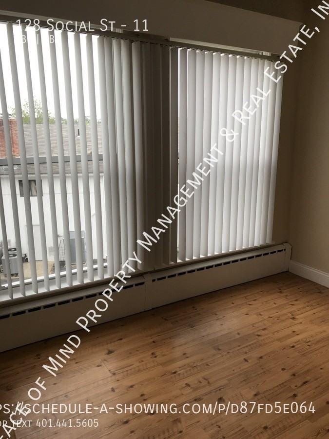 128 Social St #11 - Photo 4 of 10