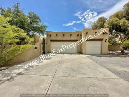 featured image of 4814 N Castle Ridge Rd