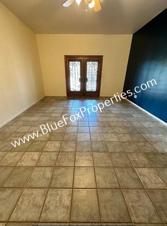 4814 North Castle Ridge Road - Photo 4 of 29