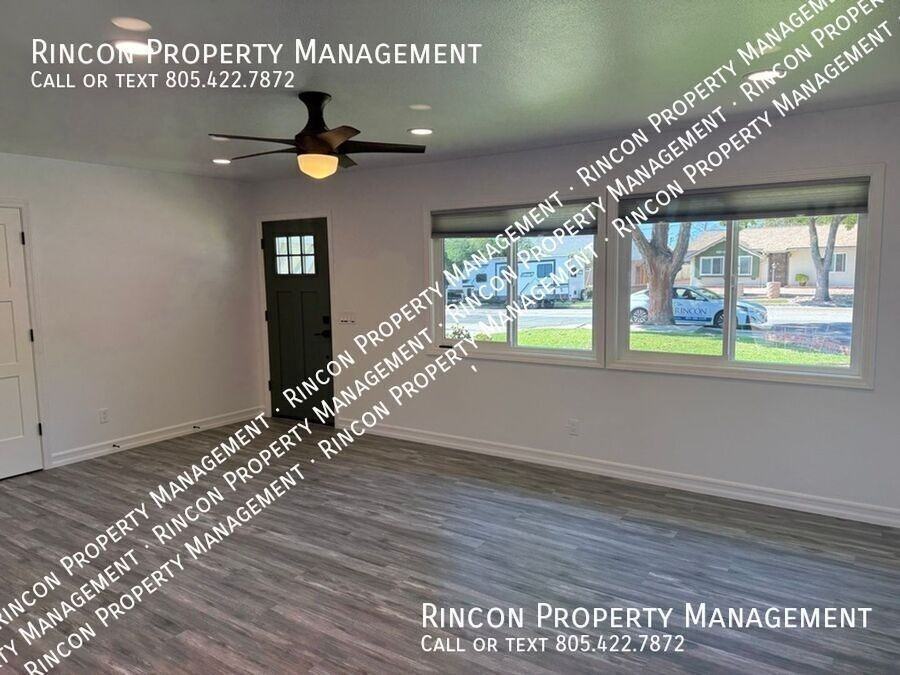 102 Hoover Ave - Photo 4 of 14