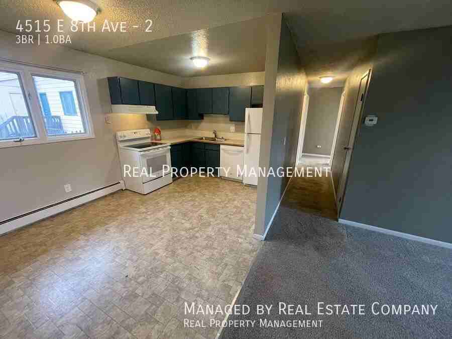 4515 E 8th Ave #2 - Photo 6 of 13