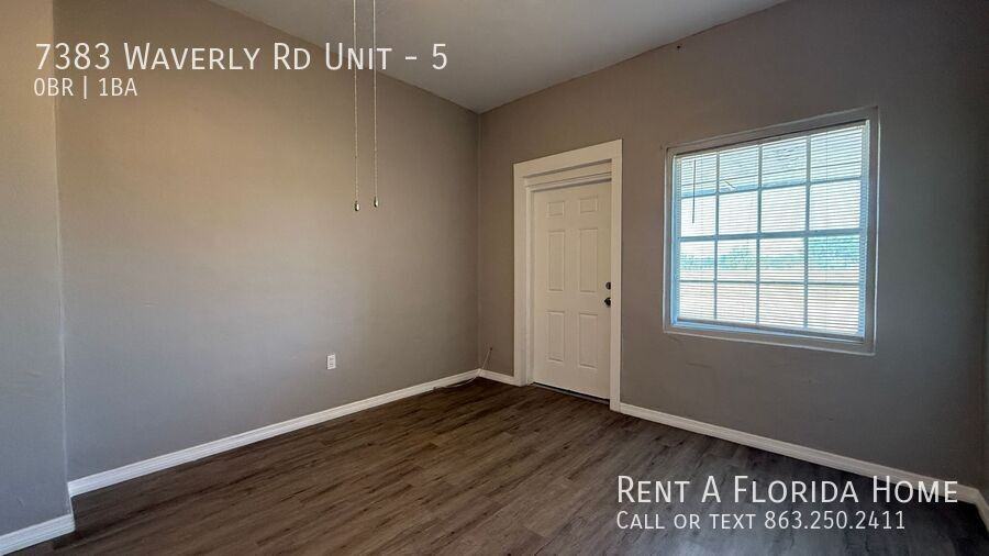 WAVERLY & #5 - Photo 4 of 10