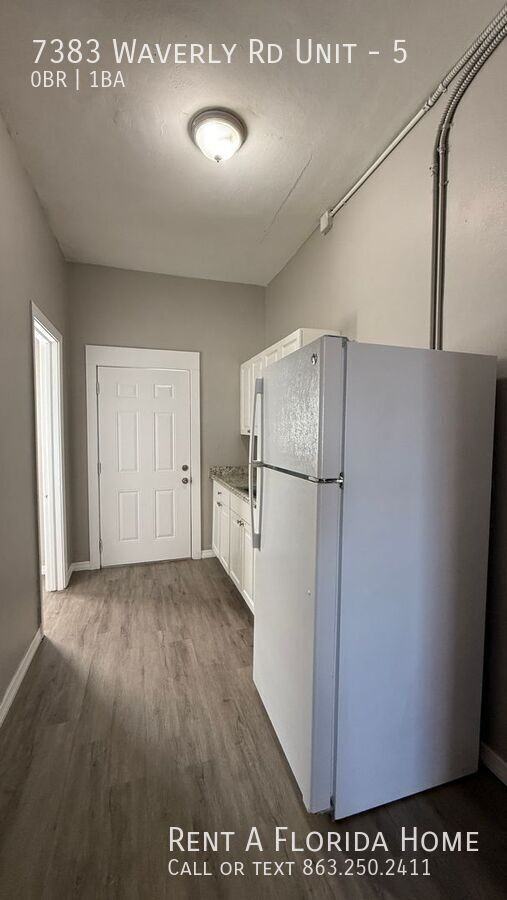 WAVERLY & #5 - Photo 7 of 10