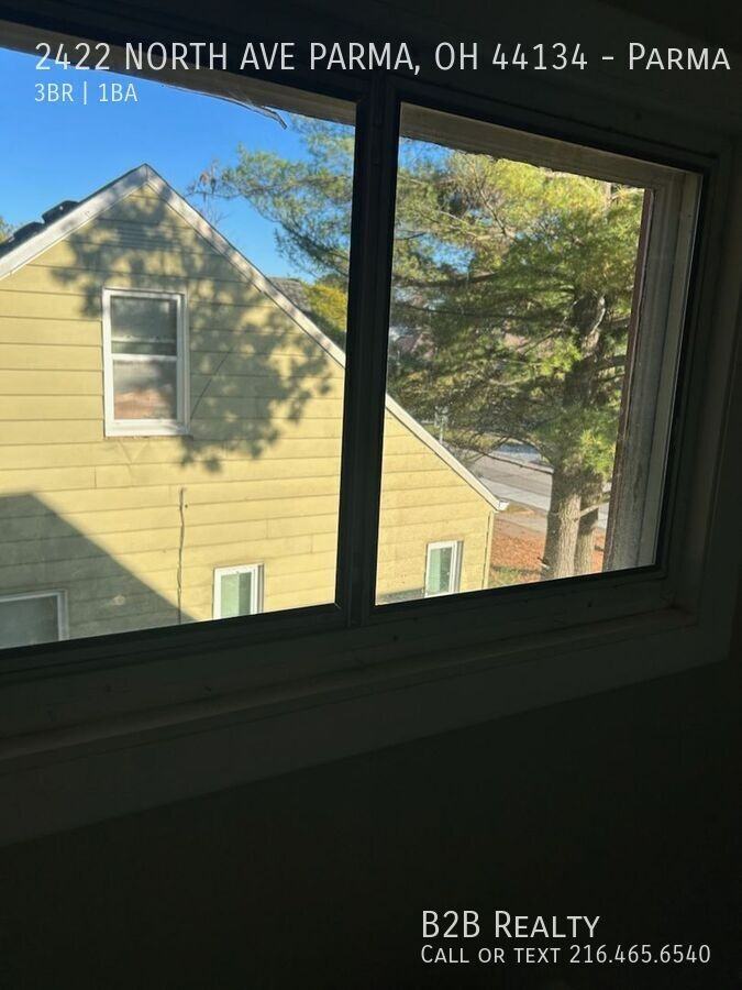 2422 North Avenue - Photo 2 of 27