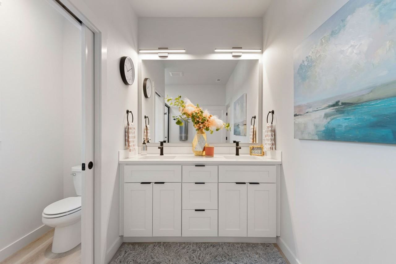 Hidden Hills Condominiums - Photo 6 of 50