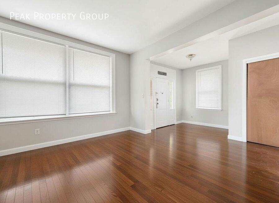 227 East Northwood Avenue - Photo 2 of 18