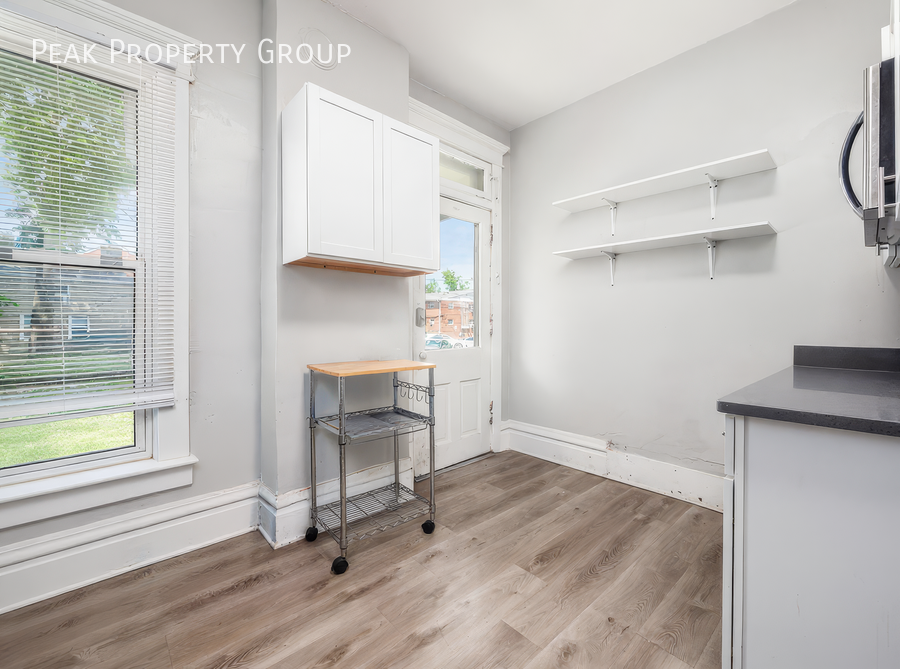 202 W 8th Ave - Photo 7 of 23