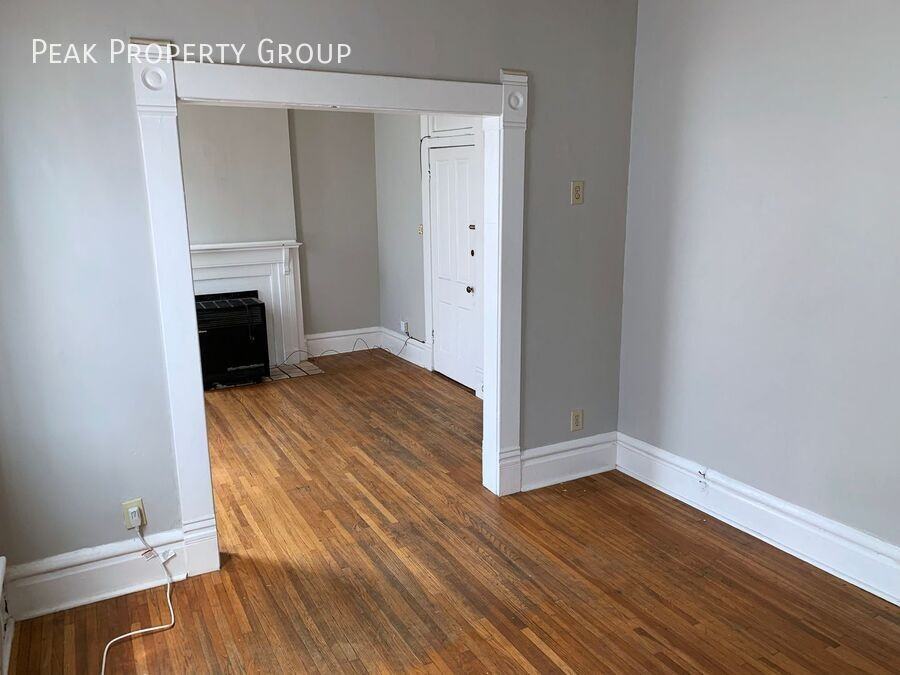 248 1/2 W 5th Ave Frnt - Photo 5 of 16