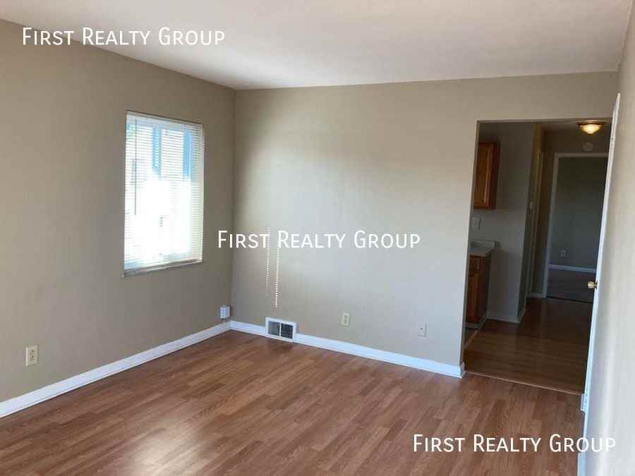 3121 S Smithville Rd #3 - Photo 3 of 9