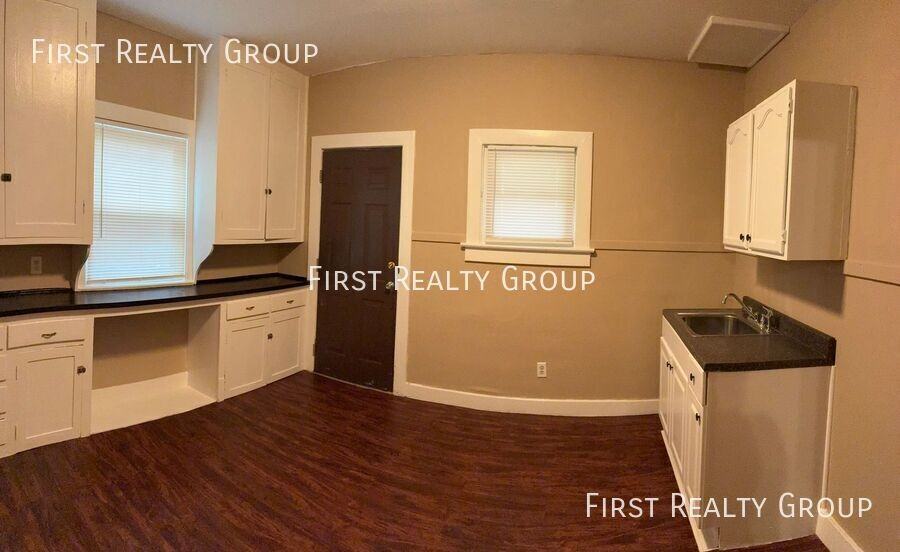 1513 Wyoming St - Photo 5 of 9