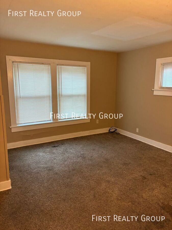 1513 Wyoming St - Photo 6 of 9