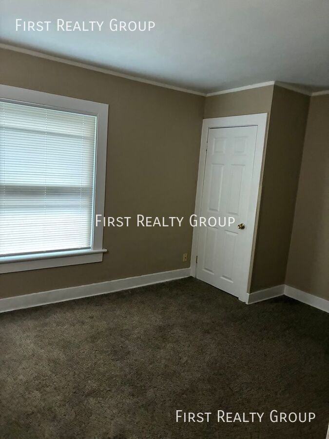 1513 Wyoming St - Photo 7 of 9