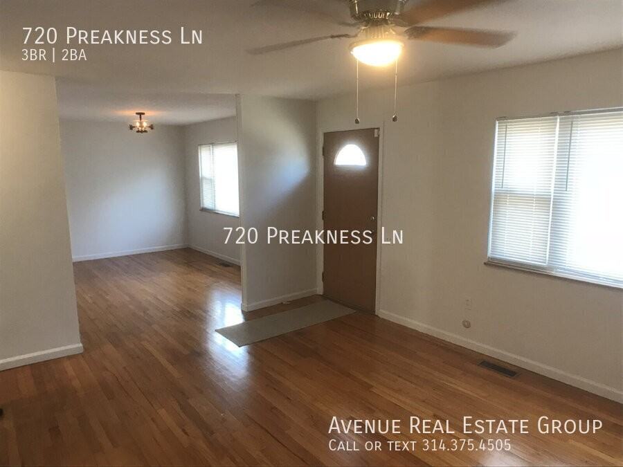 720 Preakness Ln - Photo 4 of 21