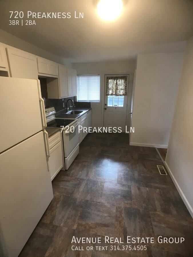 720 Preakness Ln - Photo 7 of 21