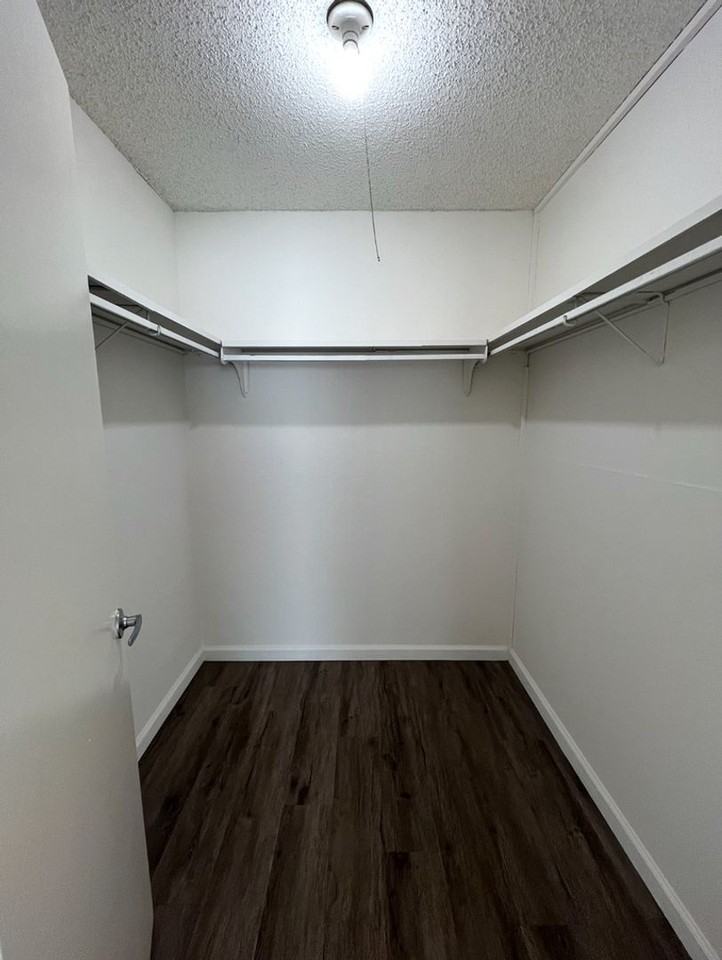 Waterstone Millbrae - Photo 6 of 10