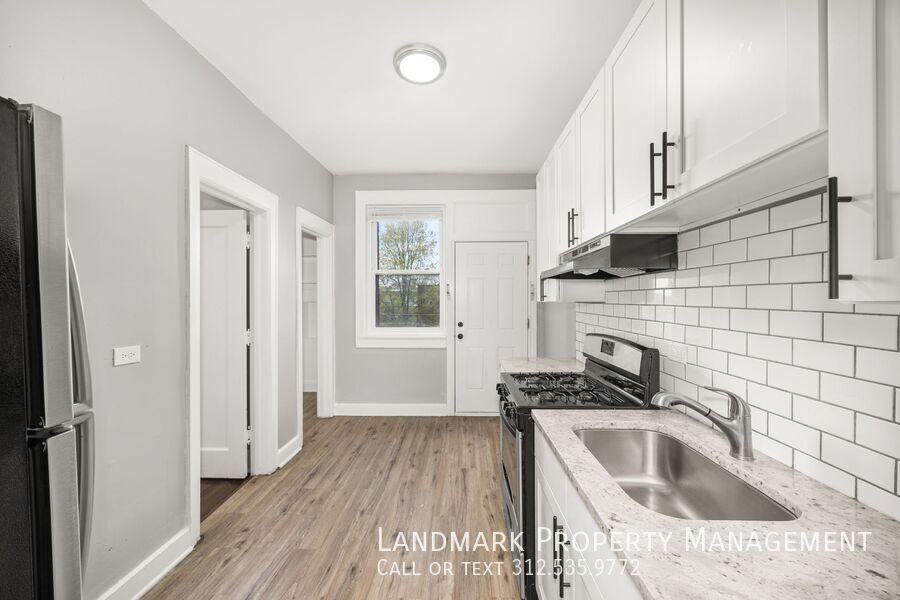 432628 S Michigan Ave #3S - Photo 4 of 19