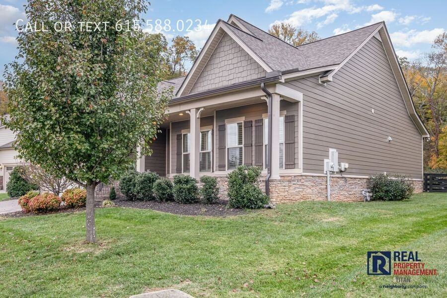 6785 Pleasant Gate Ln - Photo 2 of 33