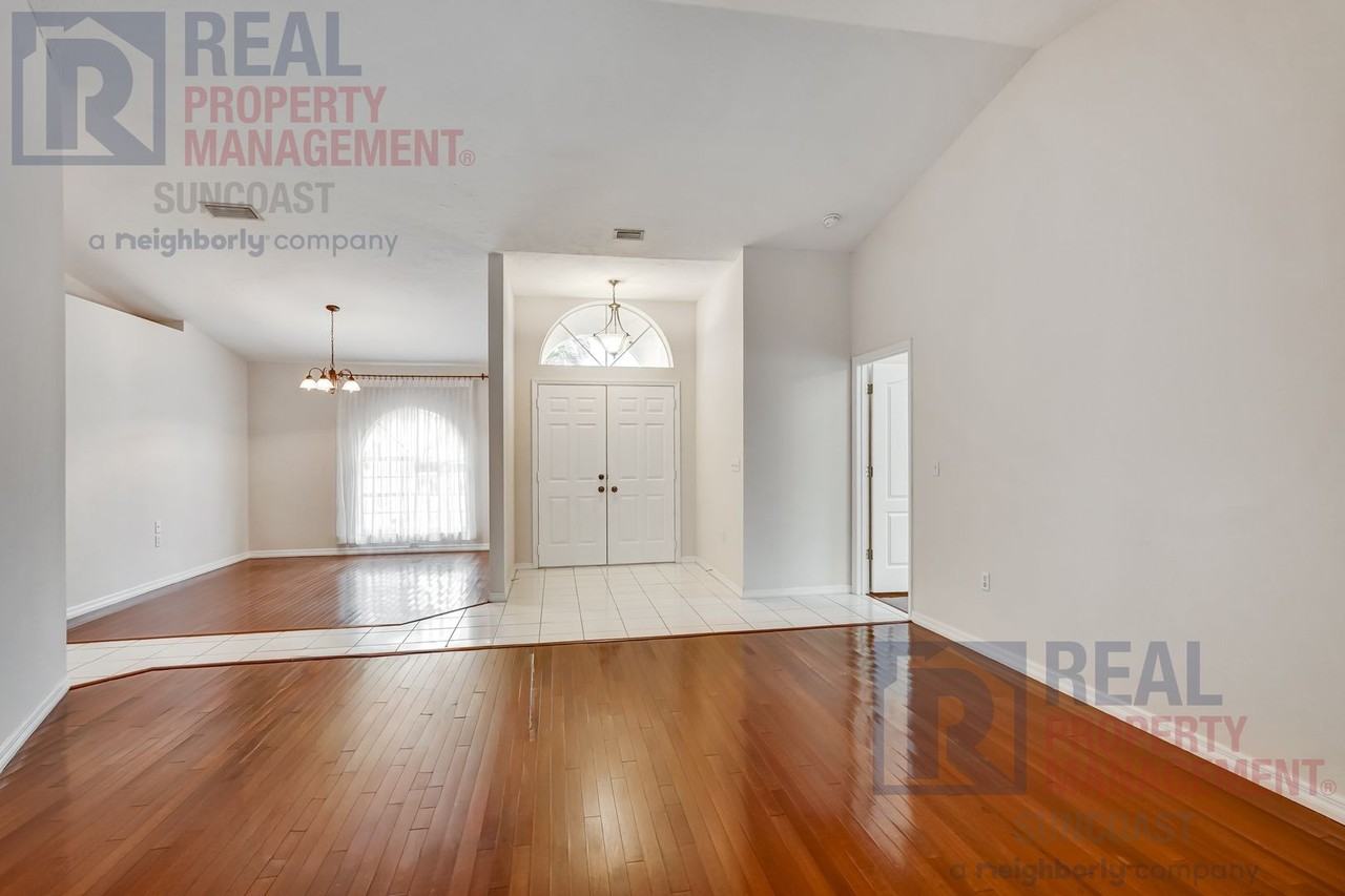 4232 Balmoral Way - Photo 6 of 48