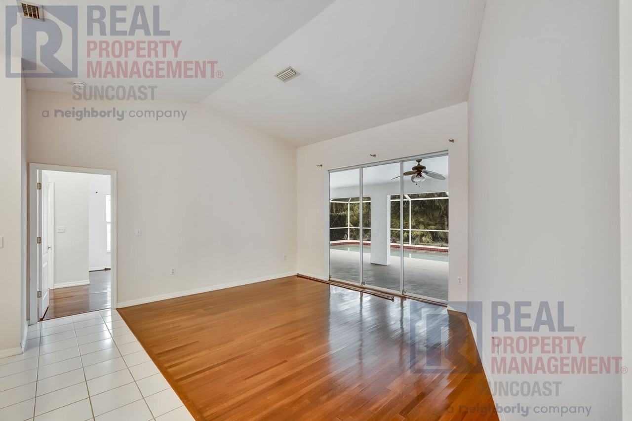 4232 Balmoral Way - Photo 7 of 48