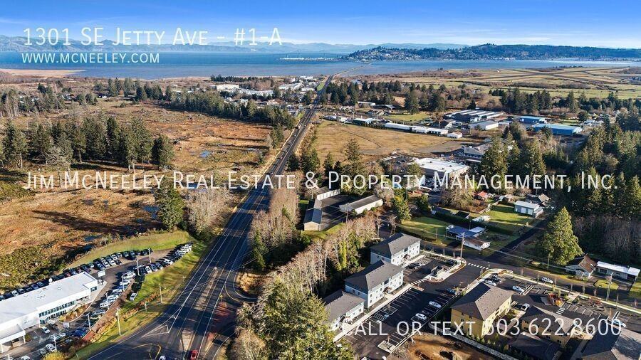 1301 Se Jetty Ave #1A - Photo 2 of 19