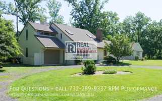 featured image of 4495 Province Line Rd