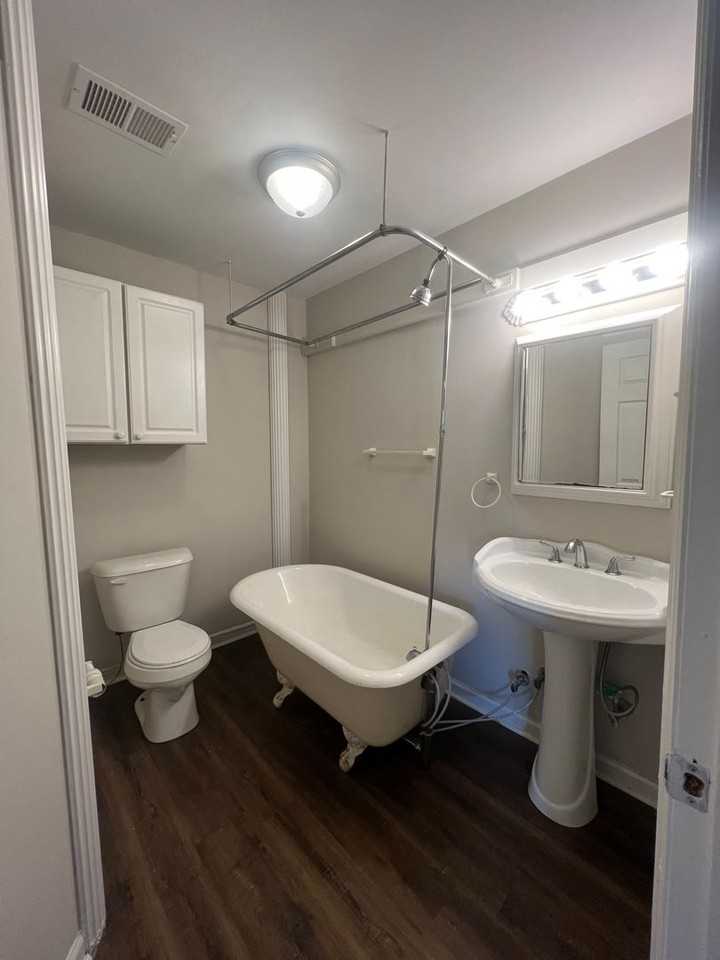 410 Dallas Avenue - Photo 7 of 9