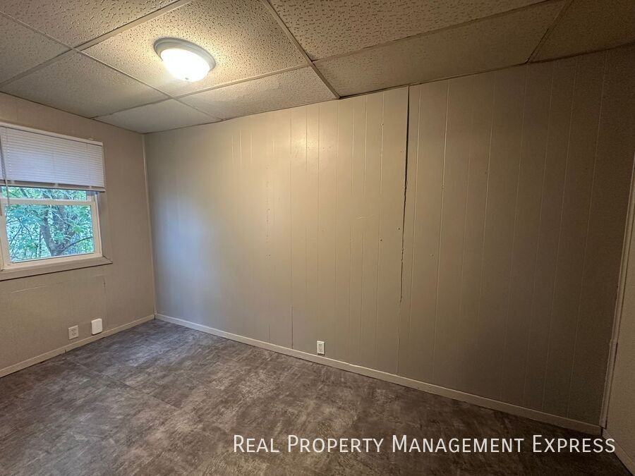 1515 South Norton Avenue - Photo 4 of 9