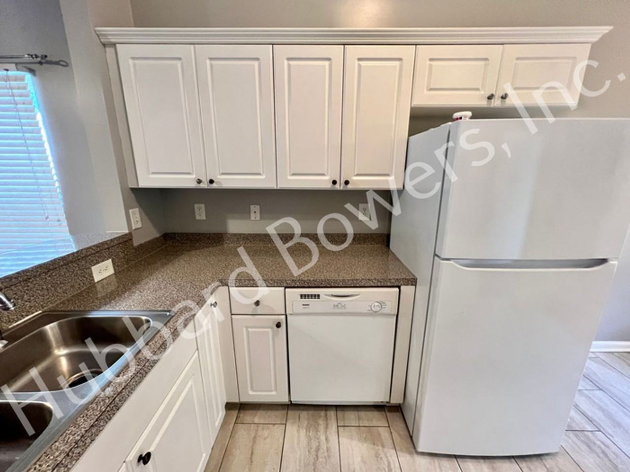 111 Colonial Commons Ln - Photo 5 of 18