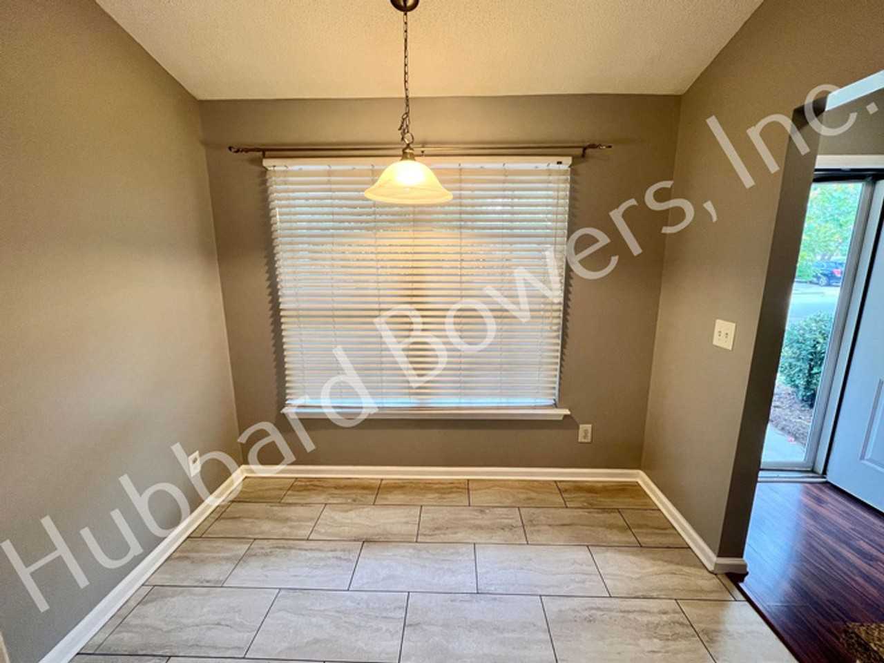 111 Colonial Commons Ln - Photo 6 of 18