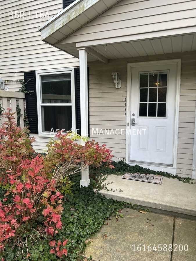 6450 Bella Vista Drive Northeast #MI - Photo 2 of 13