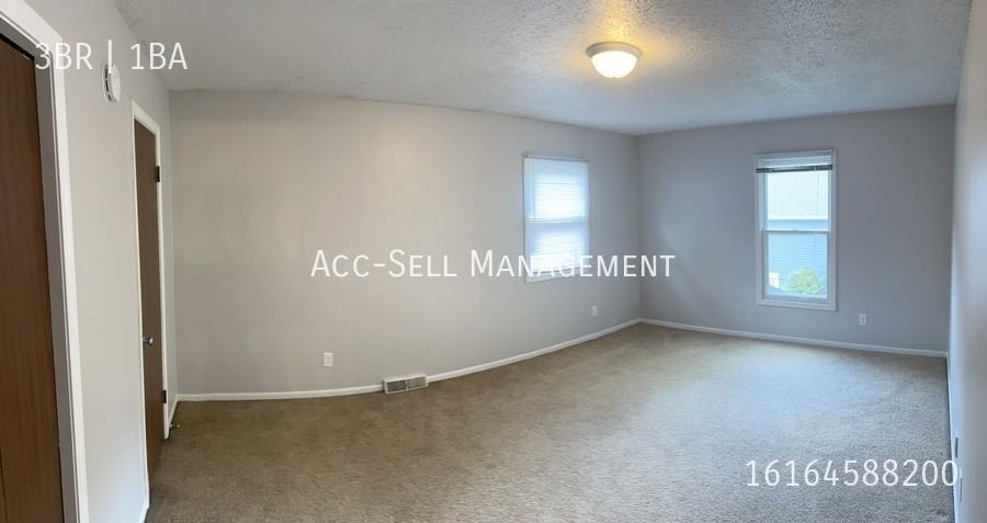 6450 Bella Vista Drive Northeast #MI - Photo 5 of 13