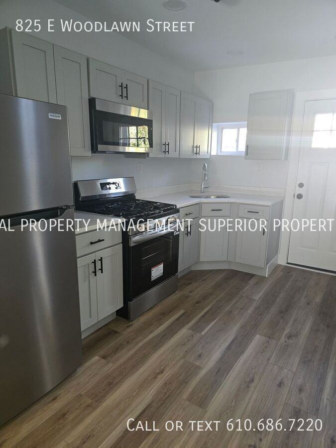 825 E Woodlawn Ave - Photo 3 of 11