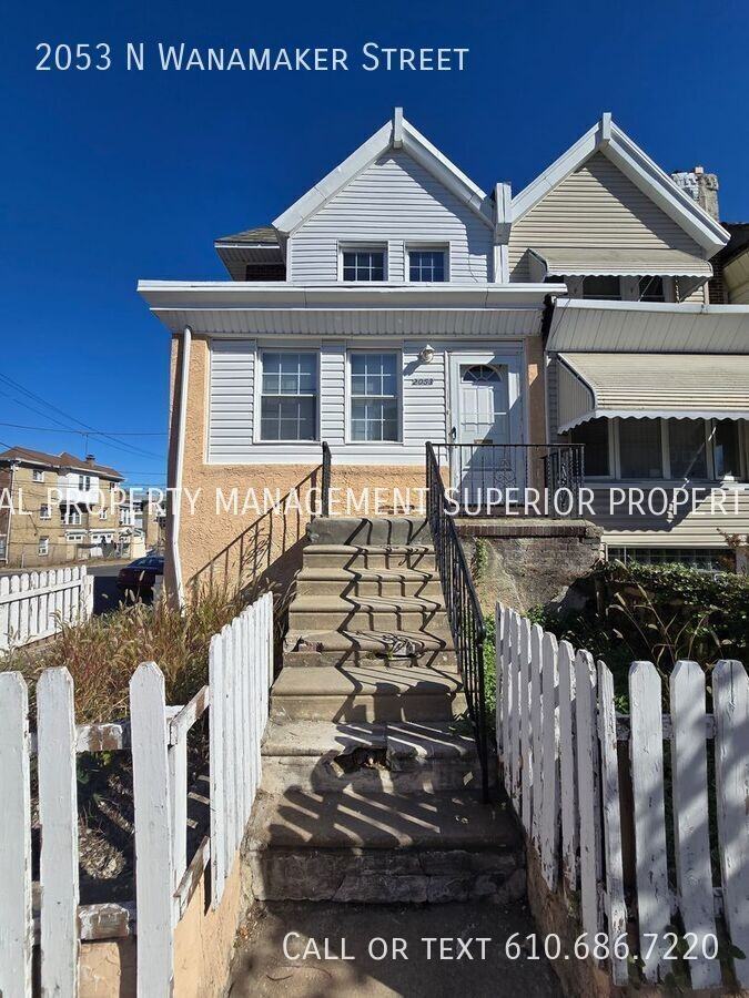2053 N Wanamaker St - Photo 2 of 6