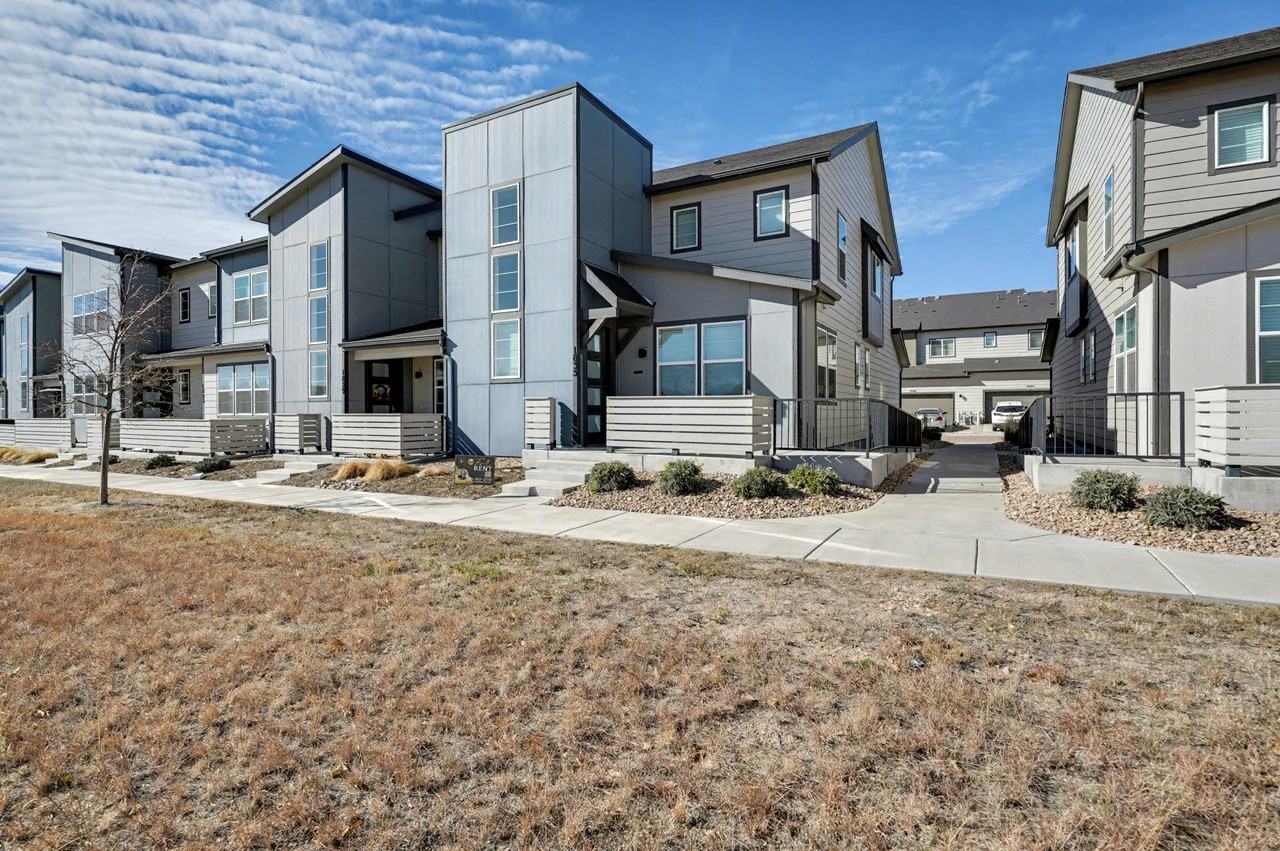 1835 Rose Quartz Hts - Photo 2 of 24