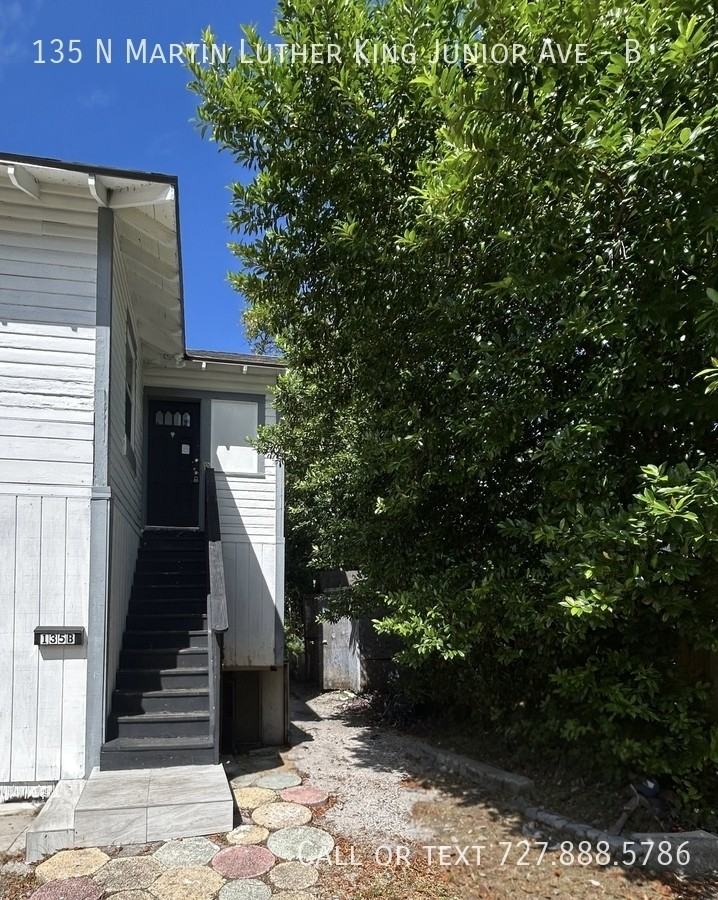135 N Martin Luther King Jr Ave #B - Photo 2 of 10