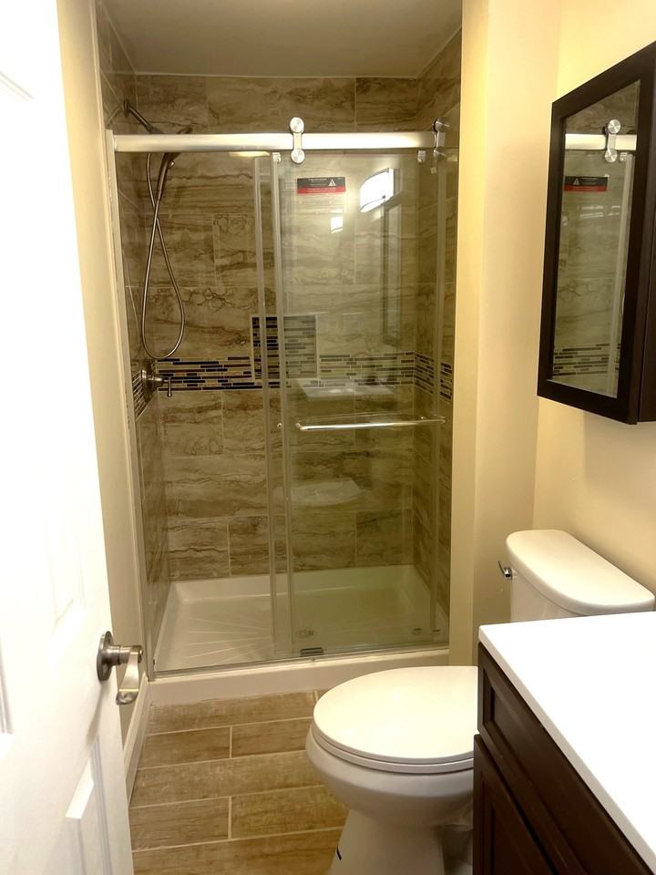 2406 Wilkens Ave - Photo 7 of 12