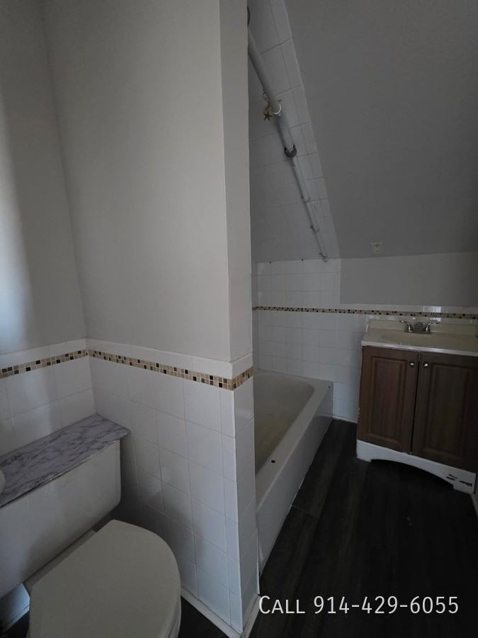 151 Linden St - Photo 3 of 8