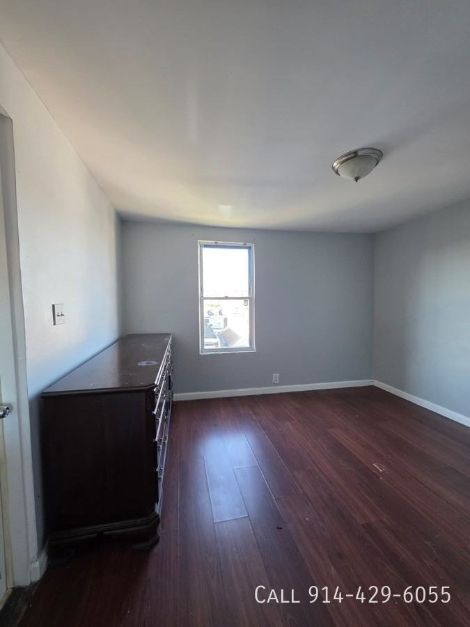 151 Linden St - Photo 7 of 8