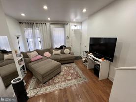 1704 Arlington St - Photo 1 of 1