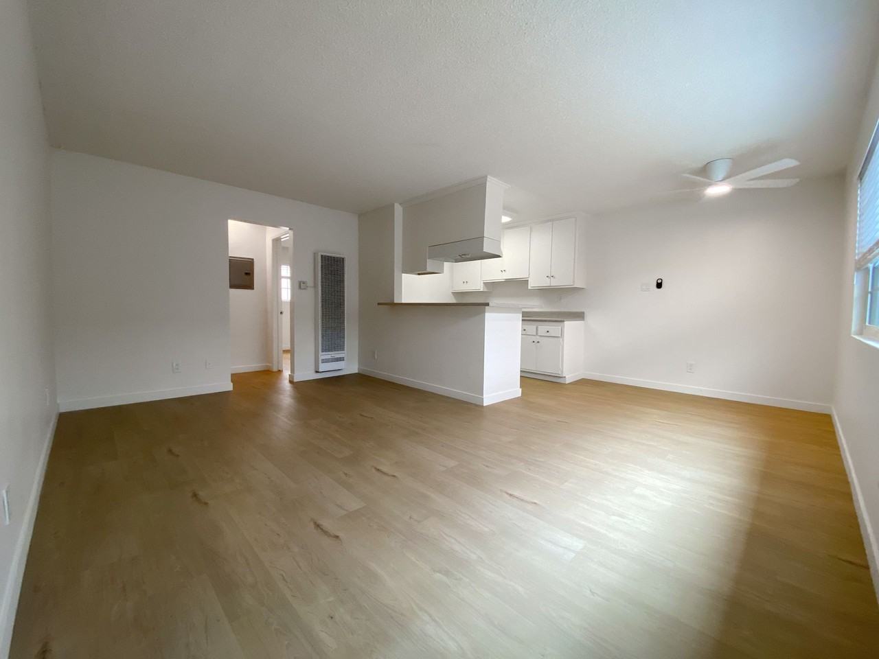 315 Obispo Ave - Photo 2 of 5