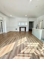 featured image of 260 W Johnson St