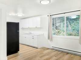 featured image of 324 Ackerman Ave