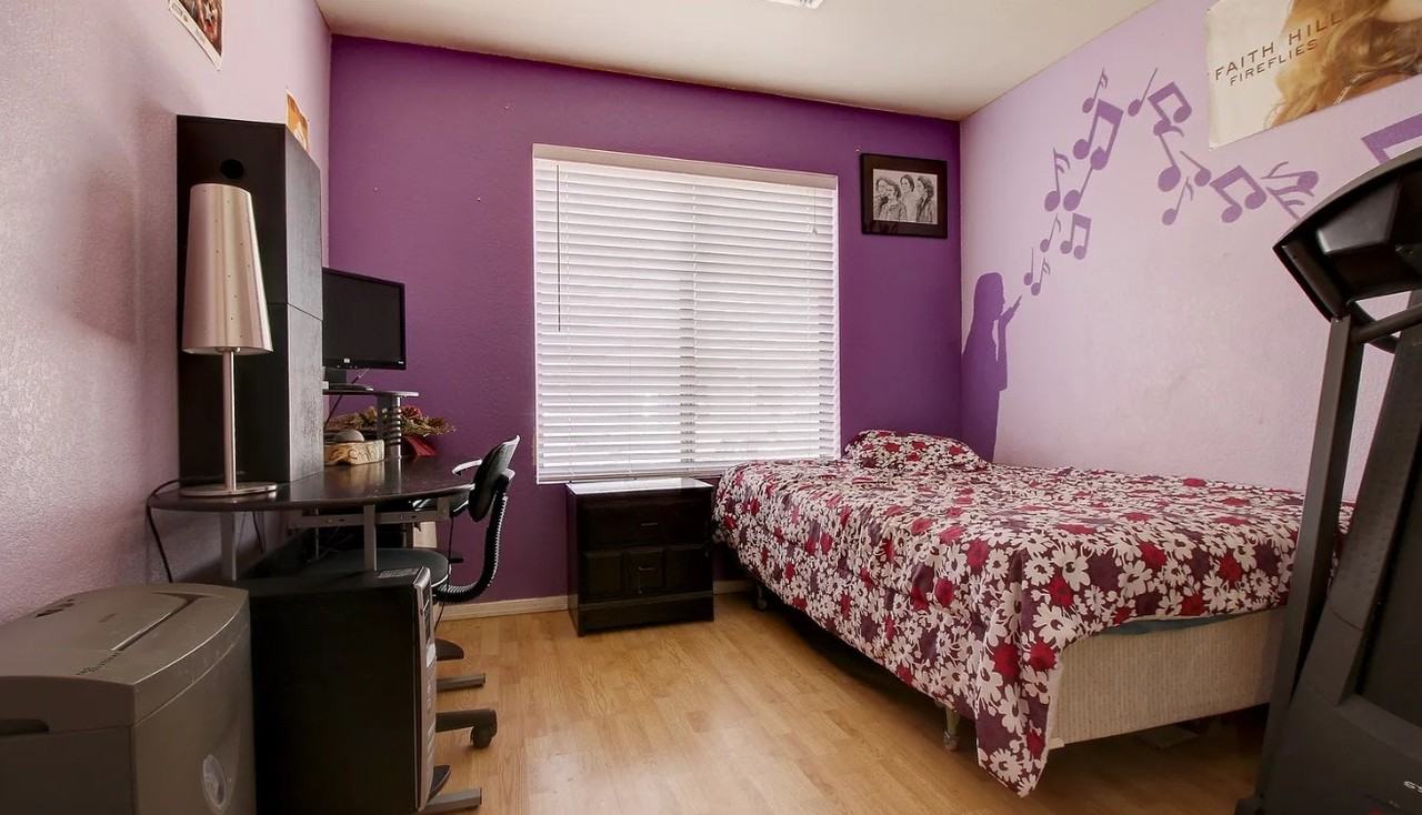 15851 West Saguaro Lane - Photo 2 of 4